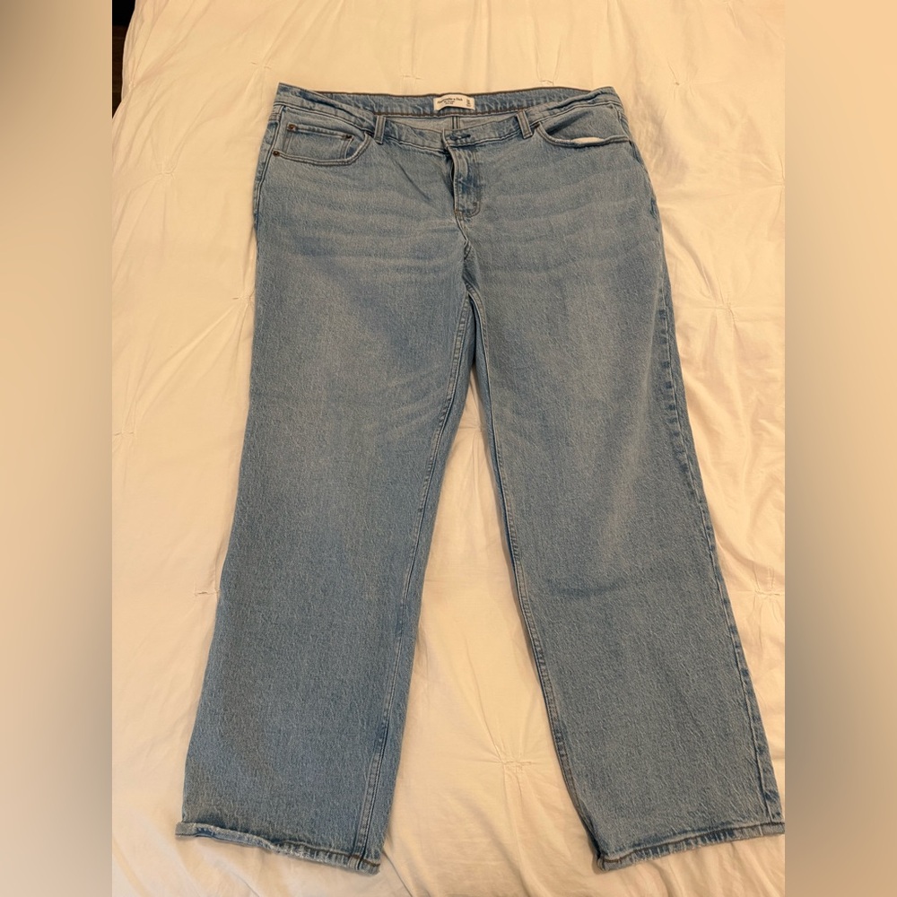 Abercrombie and fitch mid-rise jeans